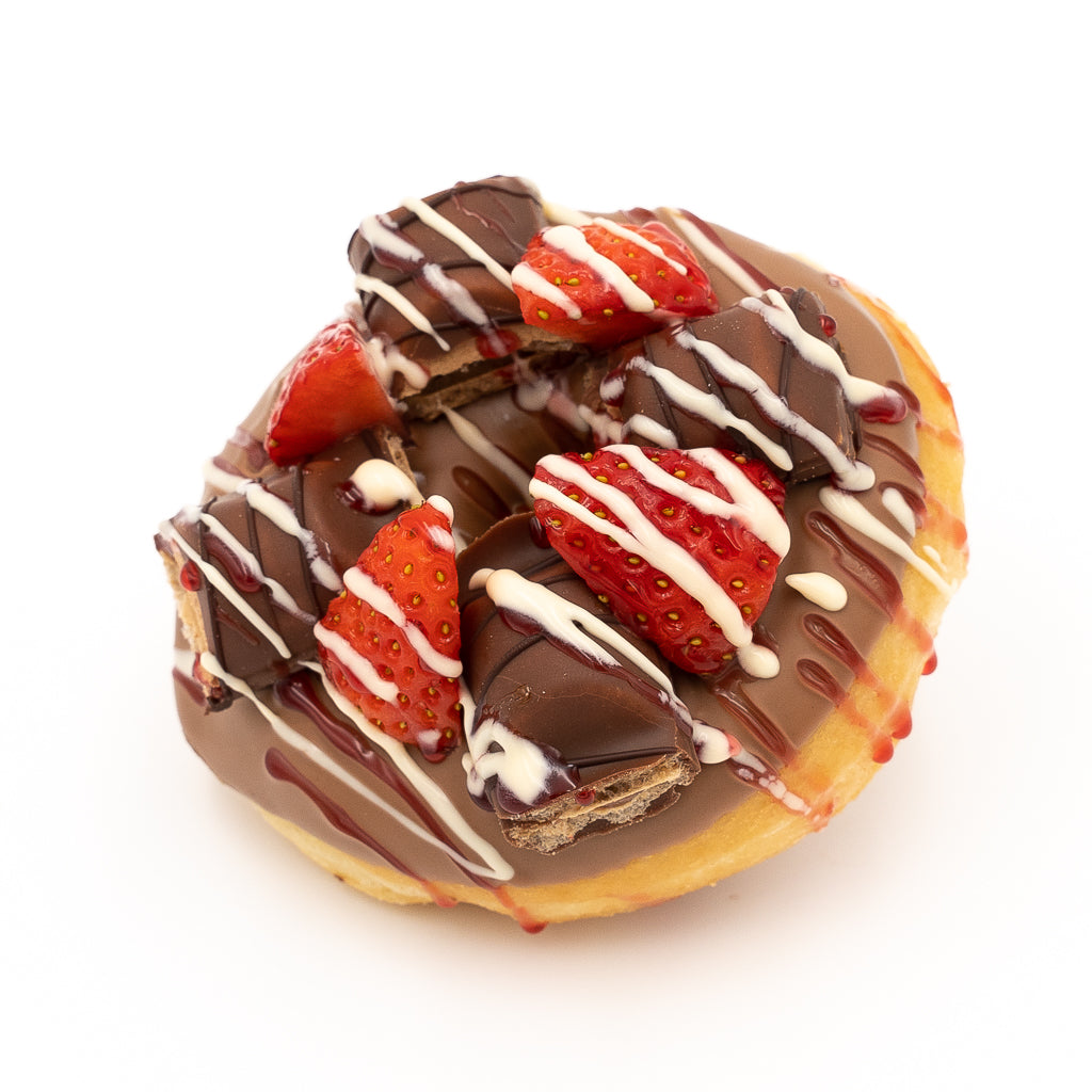 Yummy_Bueno_Berry_Donuts